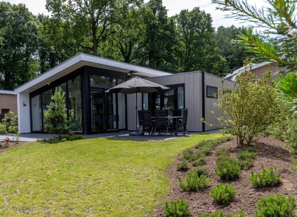 Bos Lodge 75 6 personen met Hottub en Sauna